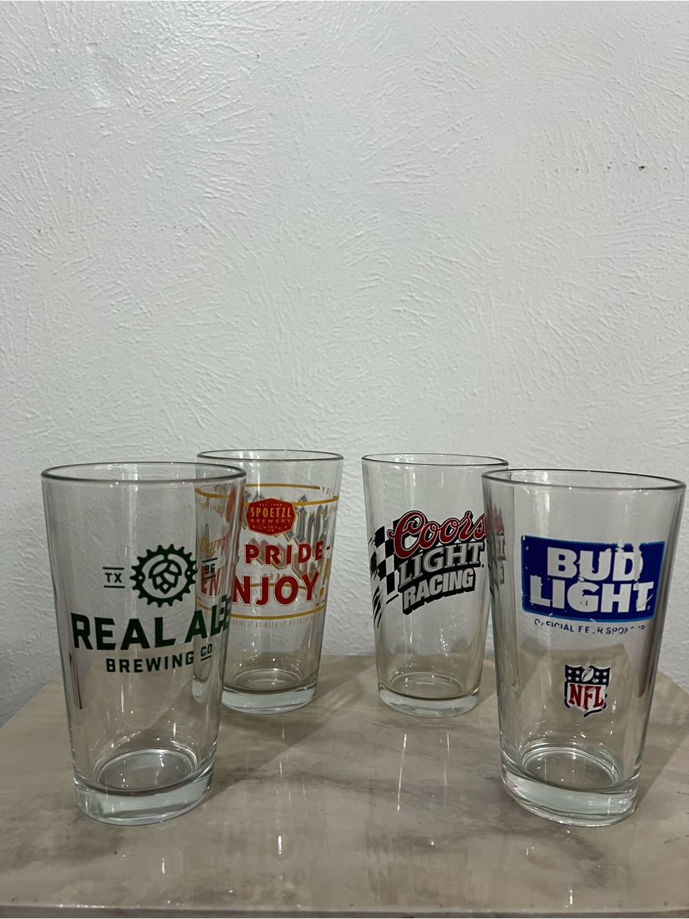Beer Drinking Glasses lot of 4
